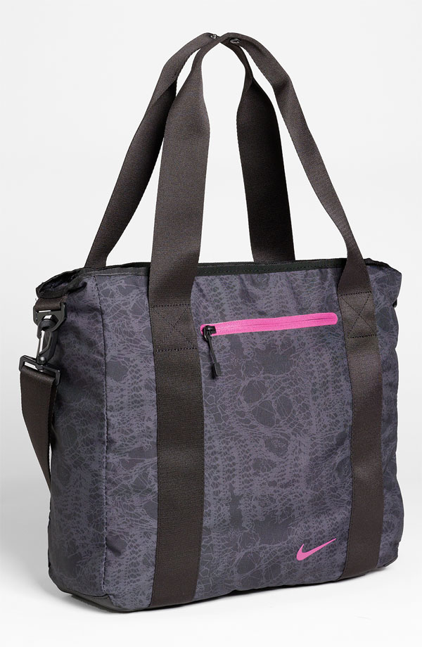Yoga bag essentials LadyLUX Online Luxury Lifestyle, Technology and